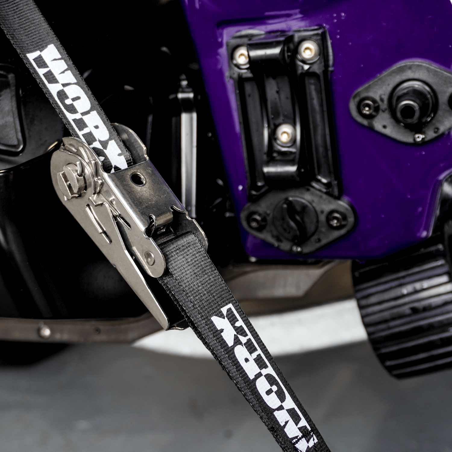 Triple Hook PWC Tie-Down Ratchet Strap